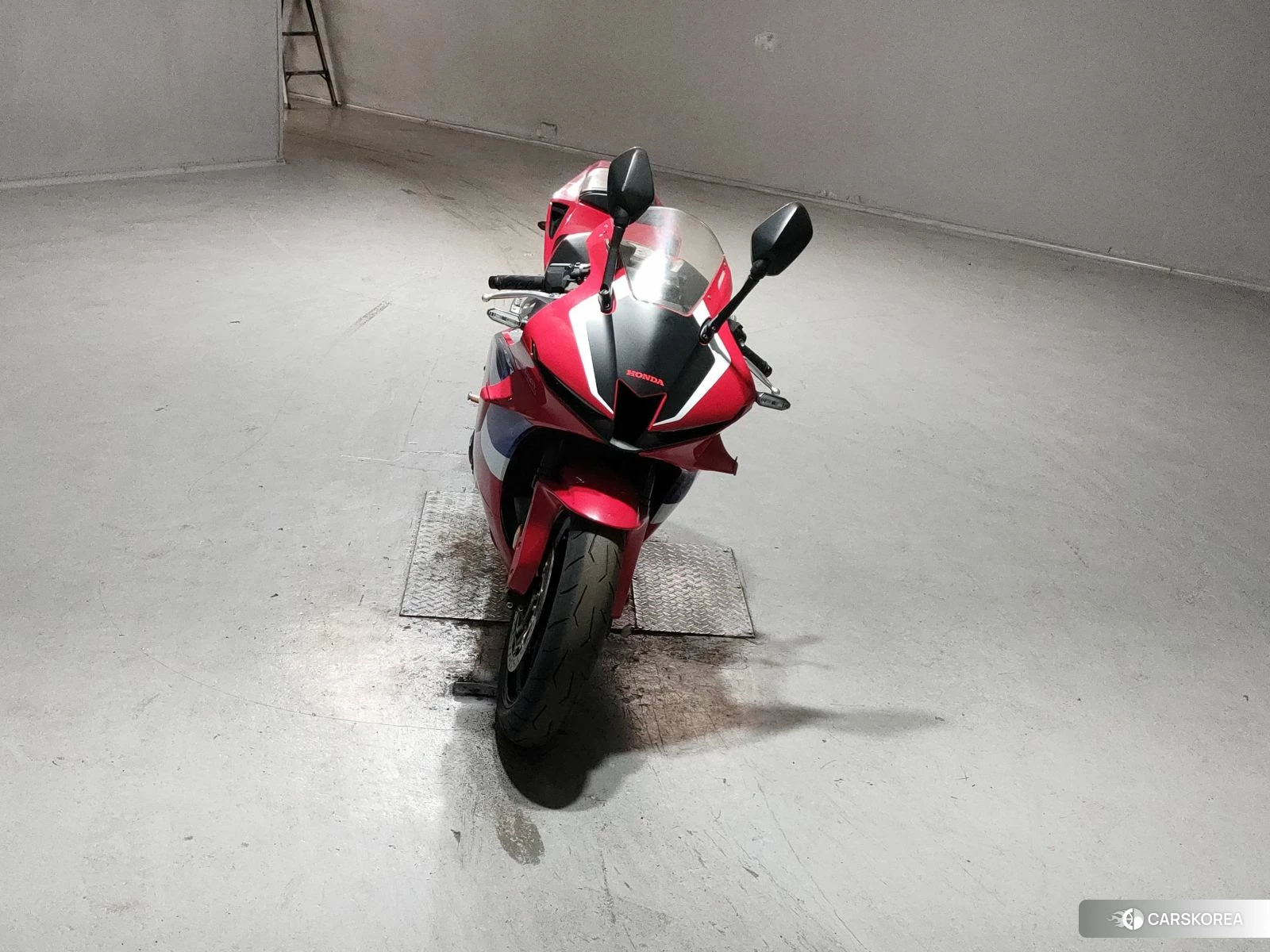 Honda CBR600RR 2021 из Японии, фото 2