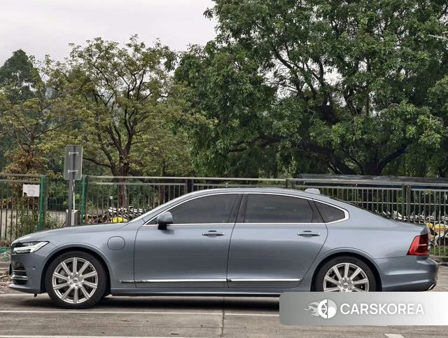 Volvo S90 PHEV id 4212918 из Китая 9