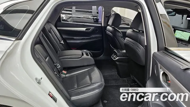 Hyundai The New Grandeur IG Hybrid id 2757311 из Кореи 13