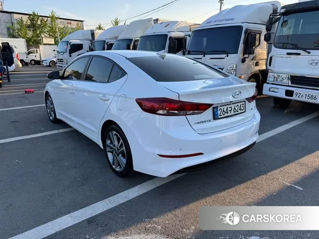 Hyundai Avante AD id 3068257 из Кореи 11