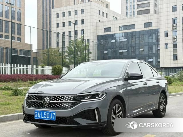 Volkswagen Lavida 2024 Темно-серый из Китая, фото 5