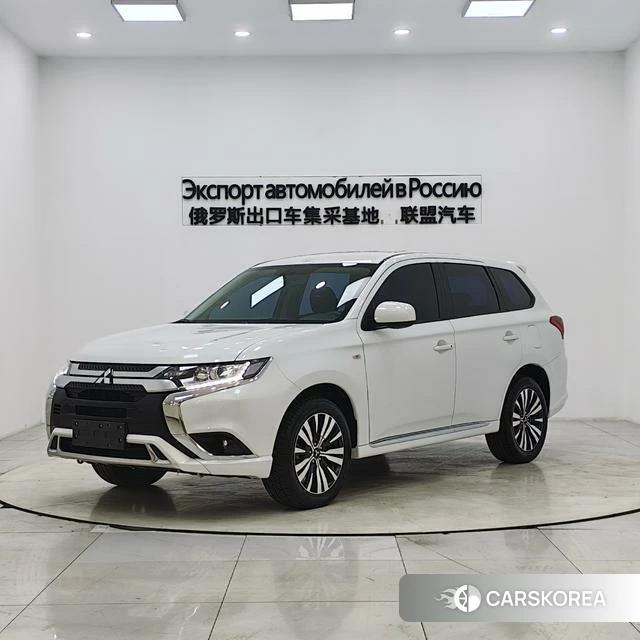 Mitsubishi  Outlander id 4207298 из Китая 9