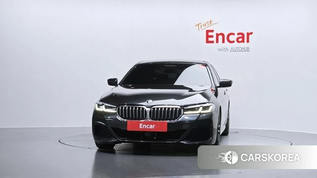 BMW 5 Series (G30) id 3923318 из Кореи 13