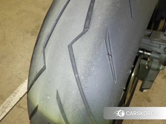 Triumph DAYTONA 675SE id 3946627 из Японии 23