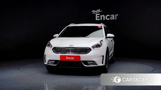 Kia Niro id 3308140 из Кореи 13