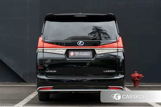Lexus LM id 4353697 из Китая 10