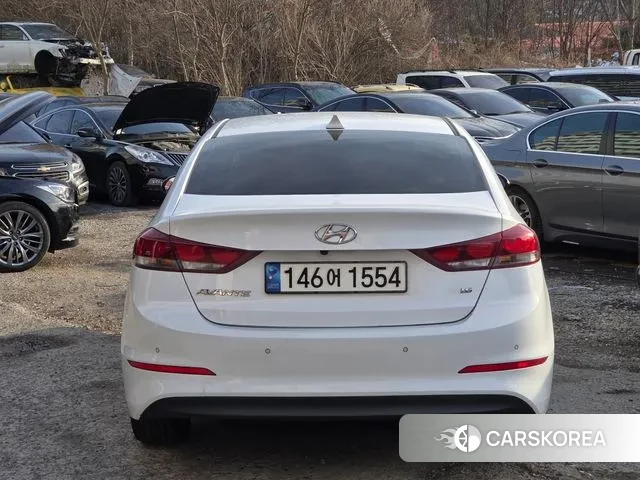 Hyundai Avante AD 2018 Белый из Кореи, фото 6