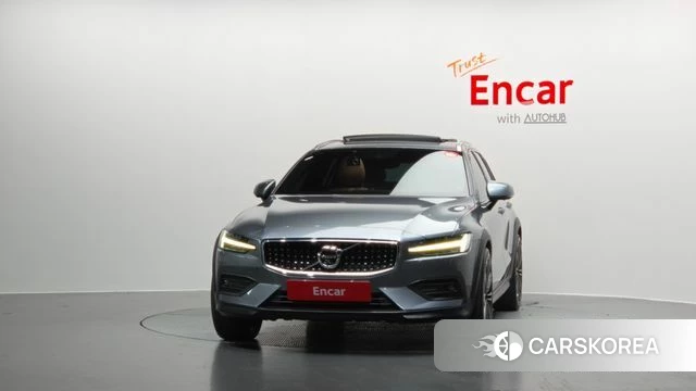 Volvo V60 Cross-Country 2nd Generation id 4625988 из Кореи 13