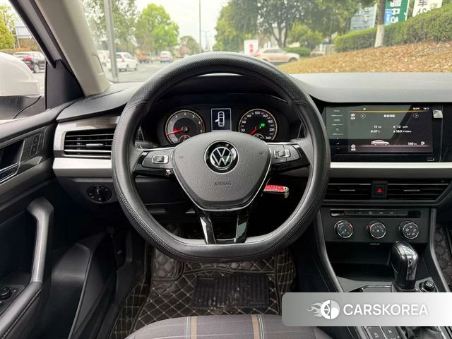 Volkswagen Lavida 2021 Белый из Китая, фото 3