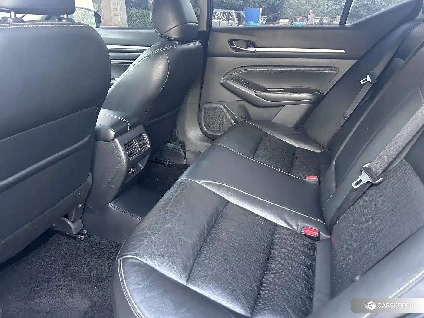 Nissan Altima 2022 Черный из Китая, фото 3