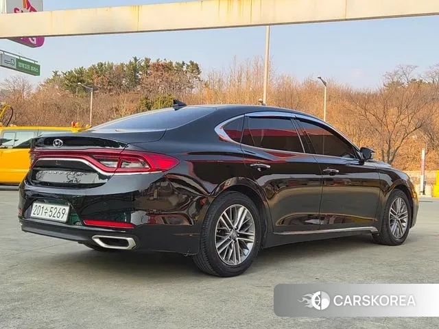 Hyundai Grandeur IG id 3588197 из Кореи 13