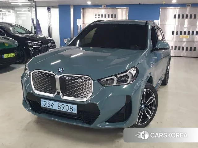 BMW iX1 (U11) id 3725796 из Кореи 13