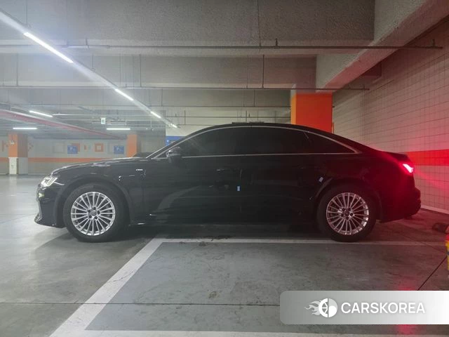 Audi A6 (C8) 2020 Черный из Кореи, фото 3