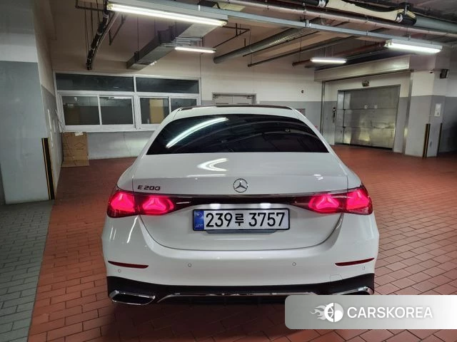 Mercedes-Benz E-Class W214 id 4892578 из Кореи 13