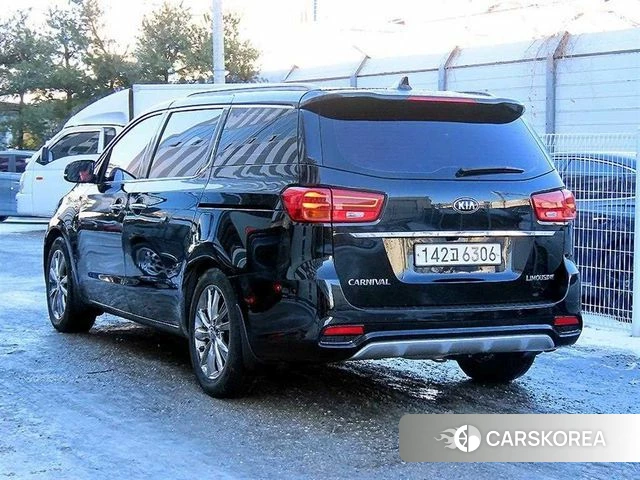 Kia The New Carnival id 4662804 из Кореи 13