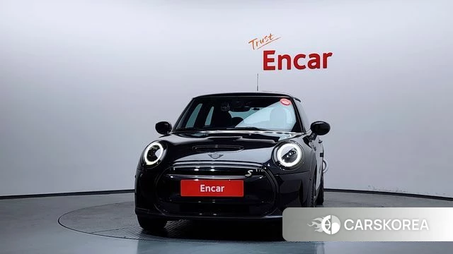 Mini Cooper Electric id 4361107 из Кореи 23