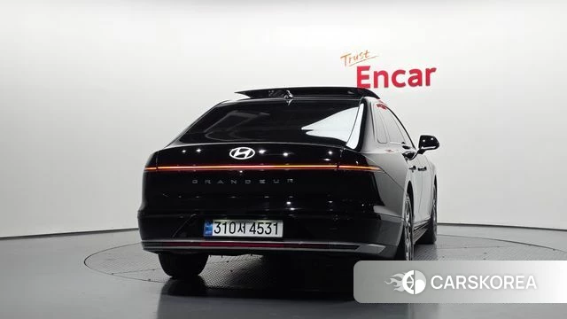 Hyundai Grandeur (GN7) id 4928504 из Кореи 23