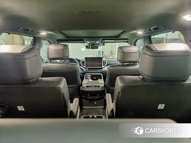 Toyota Sequoia 2023 Темно-серый из Китая, фото 4