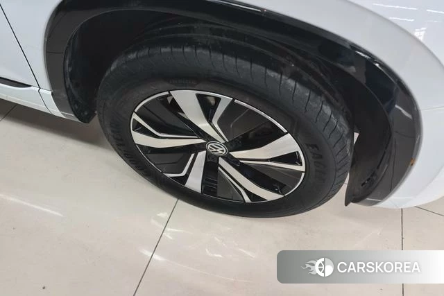 Volkswagen Tanyue GTE id 4328848 из Китая 10