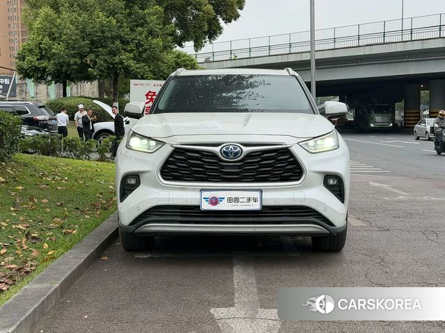 Toyota Highlander 2022 Белый из Китая, фото 6