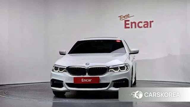 BMW 5 Series (G30) id 3469944 из Кореи 13