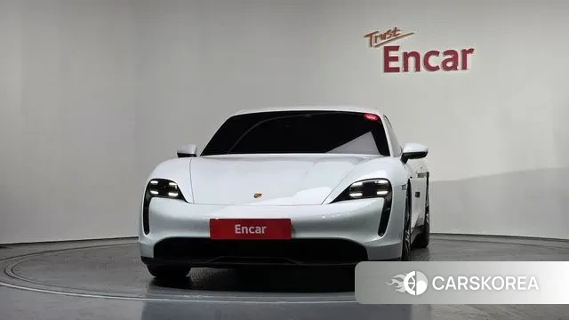 Porsche Taycan id 3759094 из Кореи 13