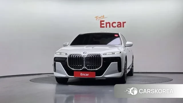 BMW 7 Series (G70) id 3590870 из Кореи 13