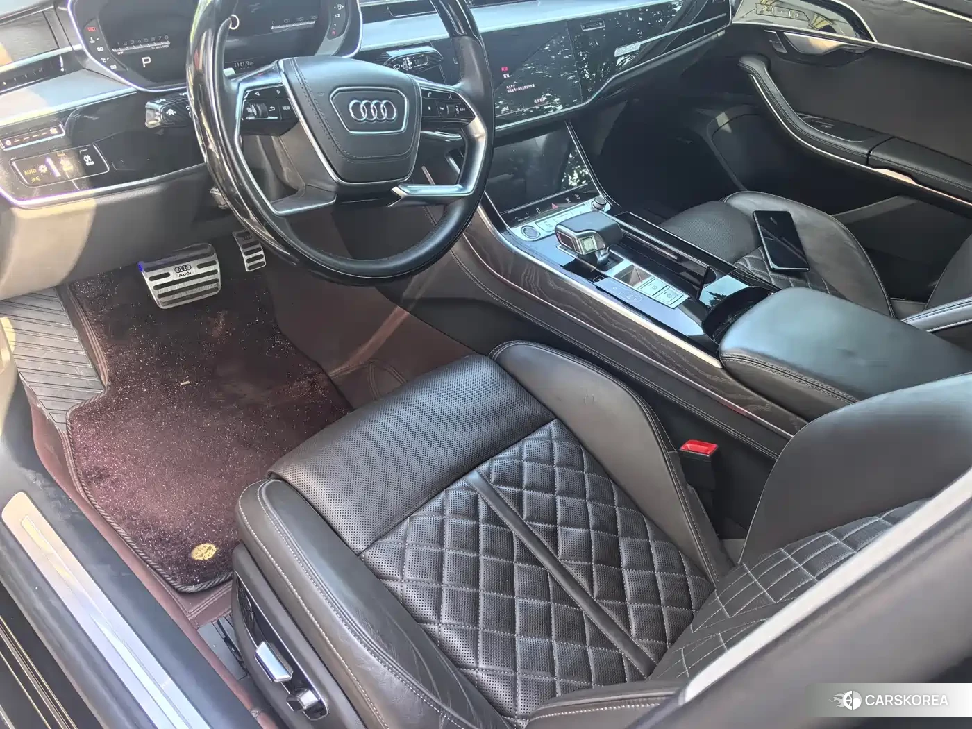 Audi A8 2023 Черный из Китая, фото 3
