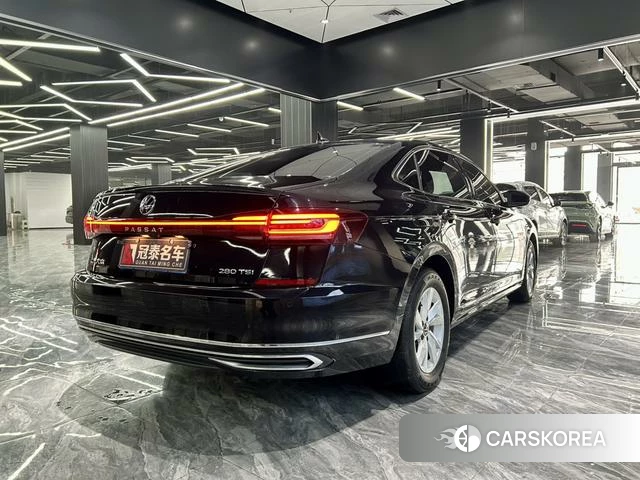Volkswagen Passat id 4258664 из Китая 23