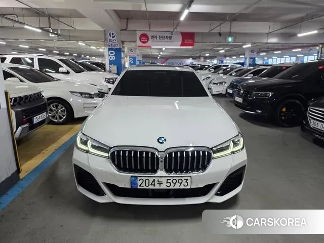 BMW 5 Series (G30) id 3487554 из Кореи 13