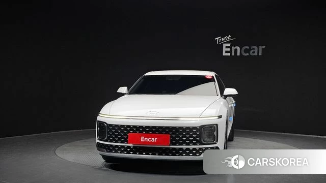 Hyundai Grandeur (GN7) id 4243125 из Кореи 23