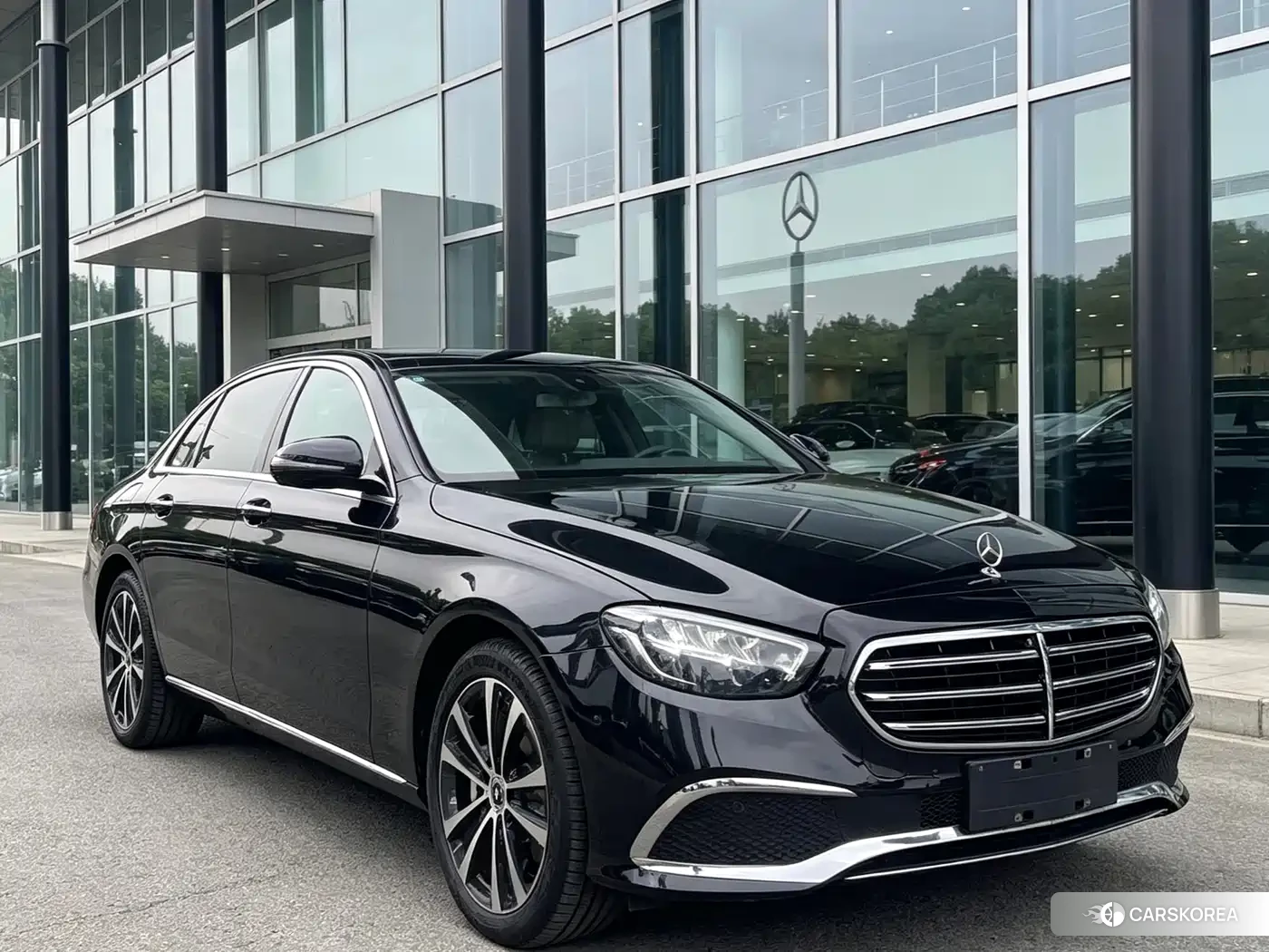 Mercedes-Benz E-class New Energy 2022 Черный из Китая, фото 3