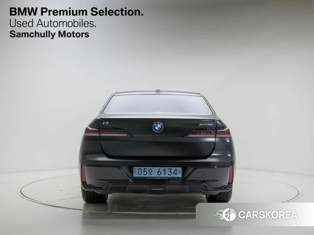 BMW i7 (G70) id 4308524 из Кореи 13