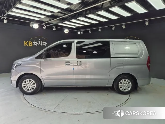 Hyundai The New Grand Starex id 3573436 из Кореи 13