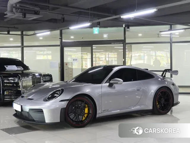 Porsche 911(992) id 3733892 из Кореи 10