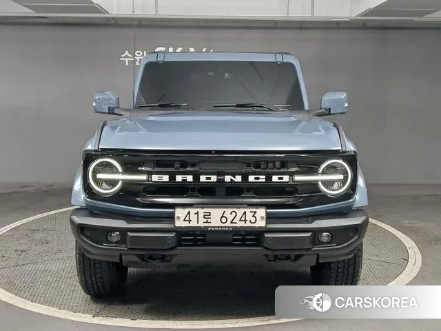 Ford Bronco 6th Generation 2024 Небесно-голубой из Кореи, фото 3