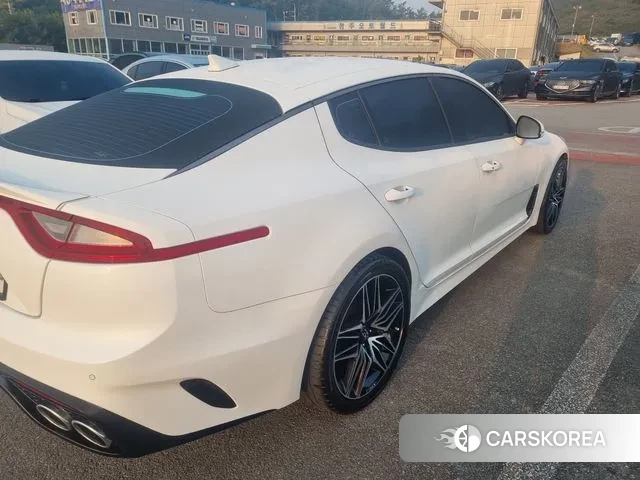 Kia Stinger id 3330784 из Кореи 8