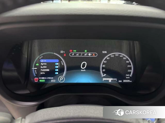 Toyota Saina 2023 Белый из Китая, фото 4