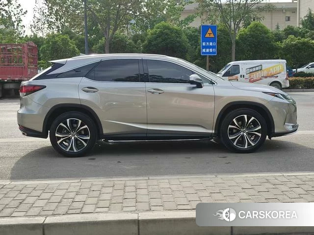 Lexus RX 2021 Шампань из Китая, фото 5