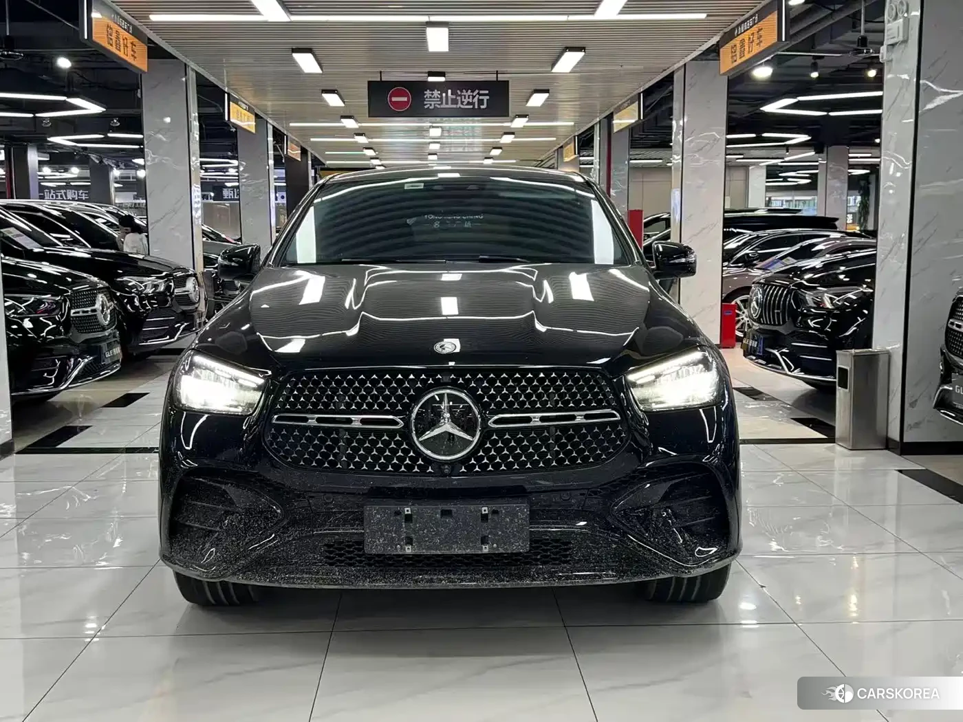 Mercedes-Benz GLE 2024 Черный из Китая, фото 3