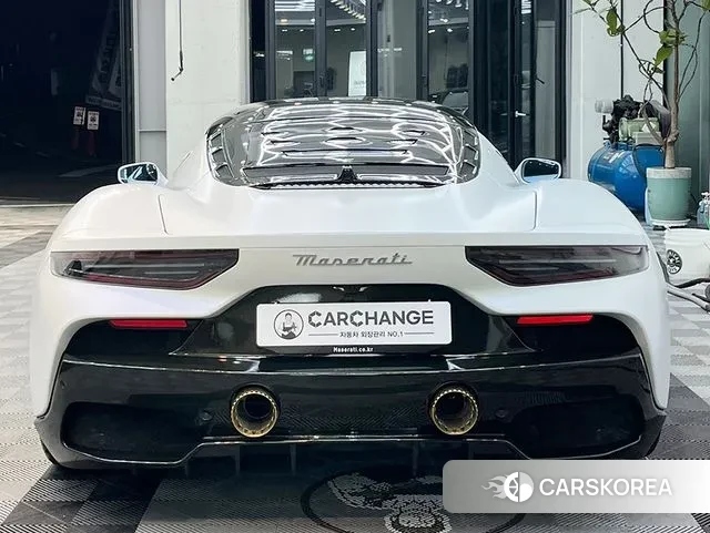 Maserati MC20 id 3577139 из Кореи 13