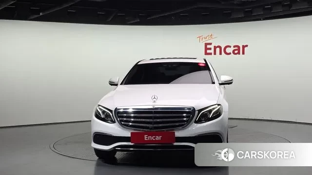 Mercedes-Benz E-Class W213 id 3112933 из Кореи 13