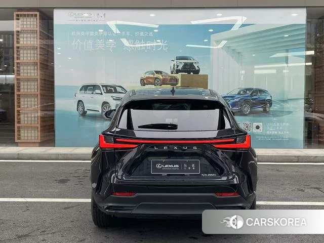 Lexus NX 2023 Черный из Китая, фото 3