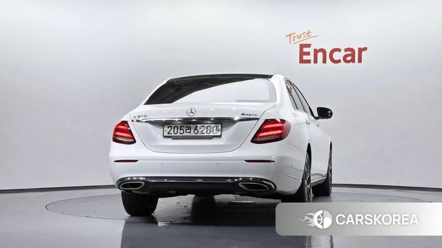 Mercedes-Benz E-Class W213 id 4465650 из Кореи 23