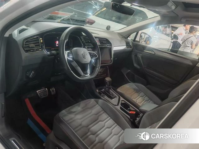Volkswagen Tiguan X 2021 Белый из Китая, фото 3