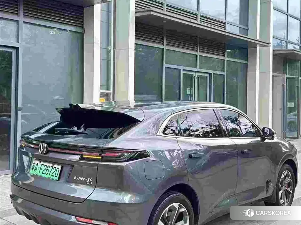 Chang'an Changan UNI-K Smart iDD 2022 Silver/gray из Китая, фото 3