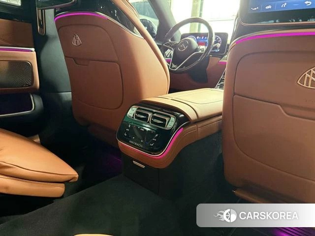 Mercedes-Benz Maybach S-class id 4307216 из Китая 21