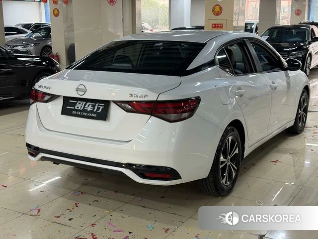 Nissan Xuan Yi 2023 Белый из Китая, фото 3