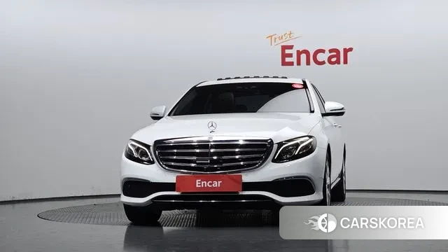 Mercedes-Benz E-Class W213 id 3598392 из Кореи 13