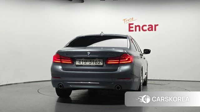 BMW 5 Series (G30) id 4620271 из Кореи 23